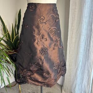 Donni Women’s 8 Skirt Brown Taffeta Embroidered Draped Hem Cocktail